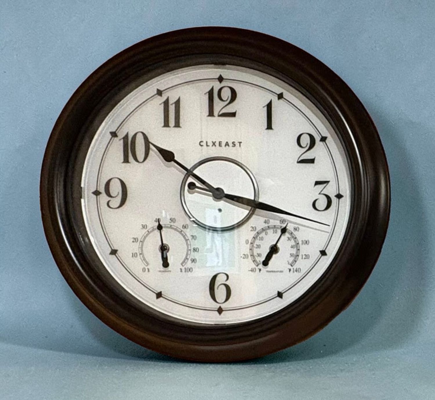 NUM /24" OUTDOOR ILLUMINATING CLOCK - OIL RUBBED BRONZE