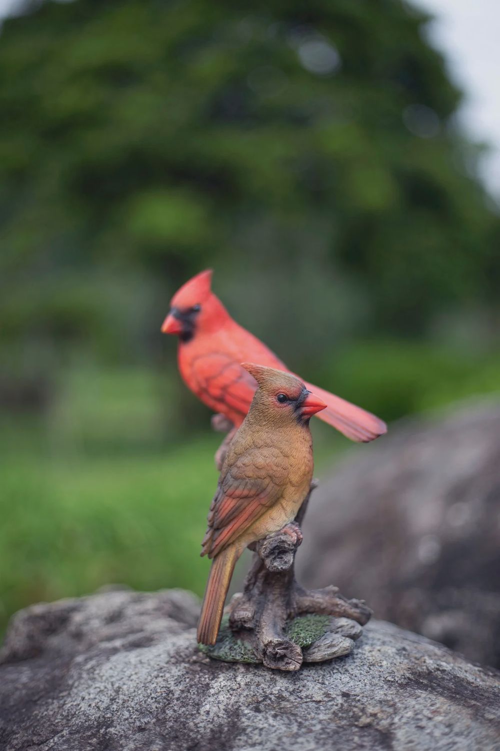 87758-W - CARDINALS ON BRANCH / 8.25" H