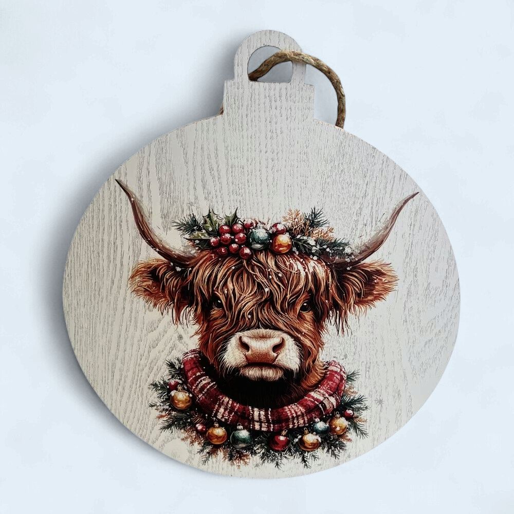 XM-JC6632 - WOODEN BAUBLE - HIGHLAND COW PAINTED PRINT