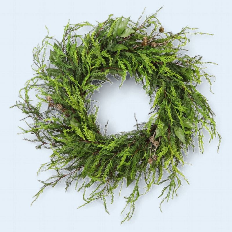XM-HN1784 - 32" WREATH - REAL TOUCH CYPRESS