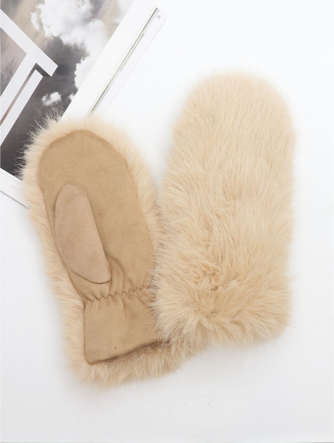 GL128705KAK - UNISEX MITTENS - FAUX FUR / KHAKI