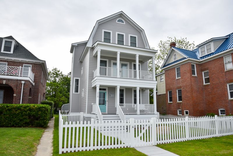 The Harbor Grace 406