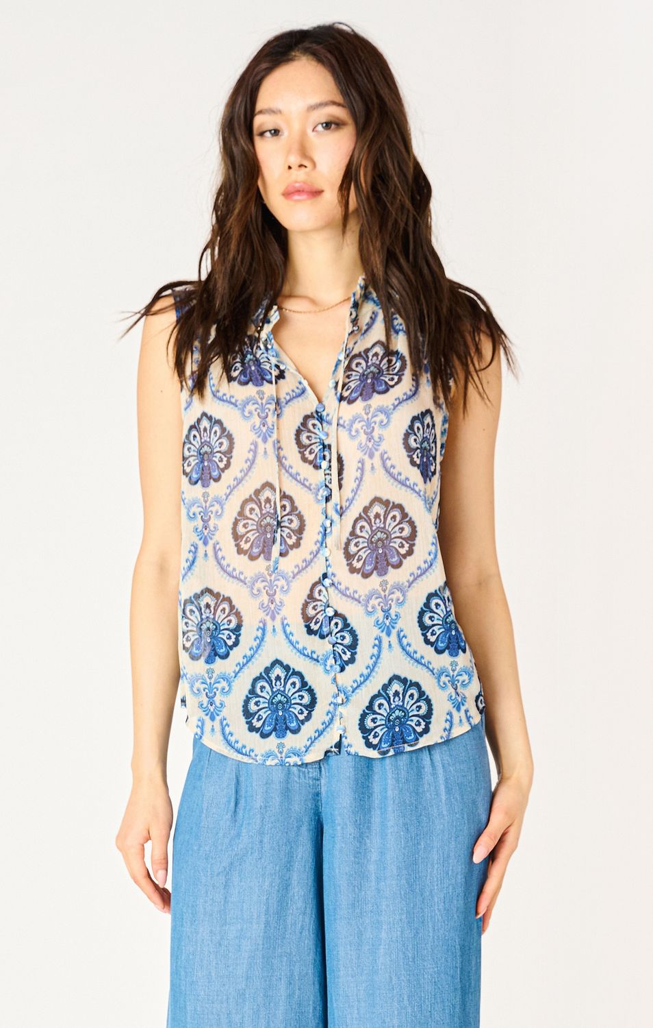Blouse col en V beige motif bleu 3514