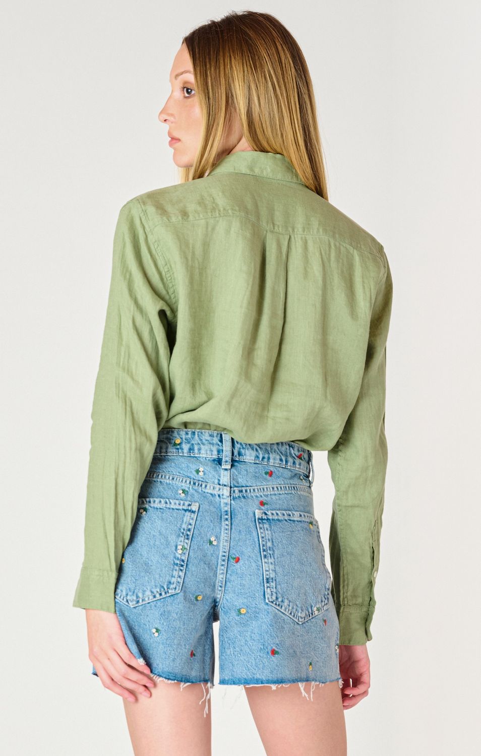 Blouse a boutonnages sur le devant 3722