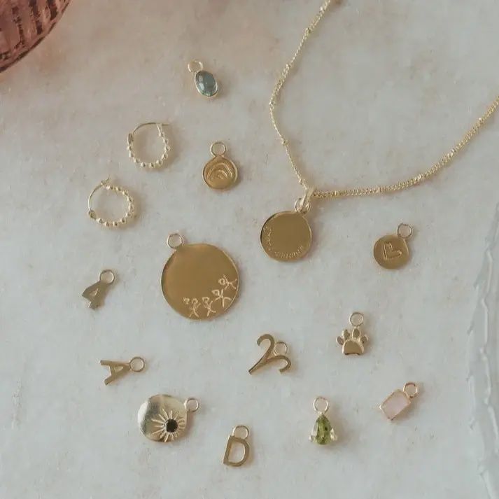 Médaillon grand-maman en acier inoxydable 14k