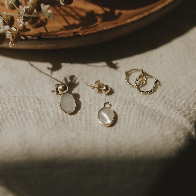 Opale blanc en or vermeil 14k