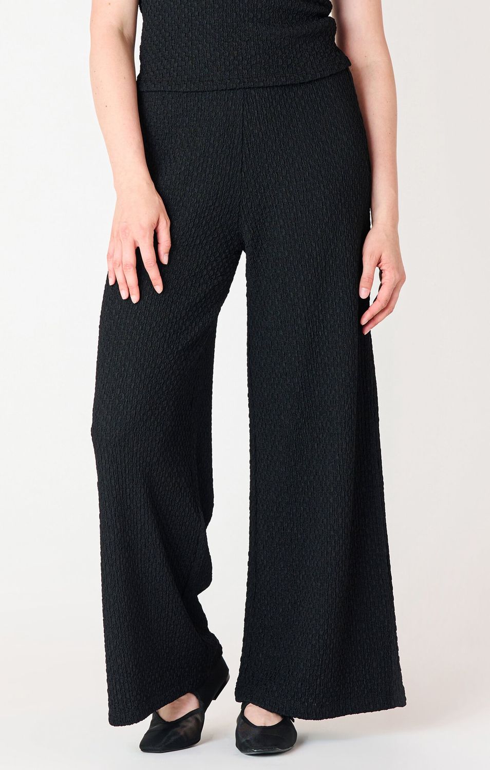 Pantalon large fluide texturé noir 2218