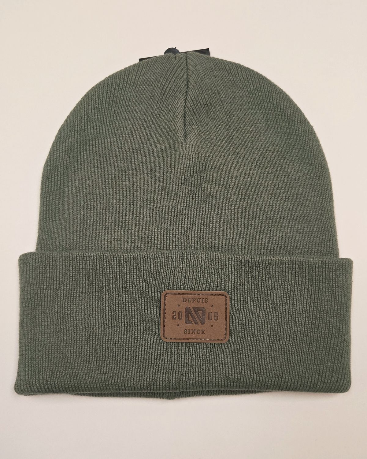 Tuque en tricot vert t232