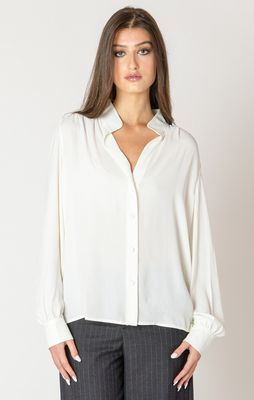 Blouse décontactée à boutonnage sur le devant blanc cassé 3705