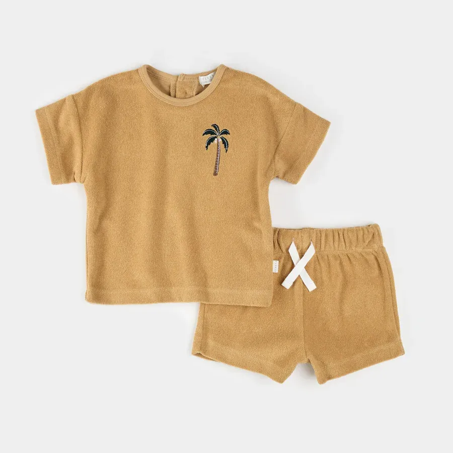 Ensemble deux pièces T-shirt et short moutarde e01b