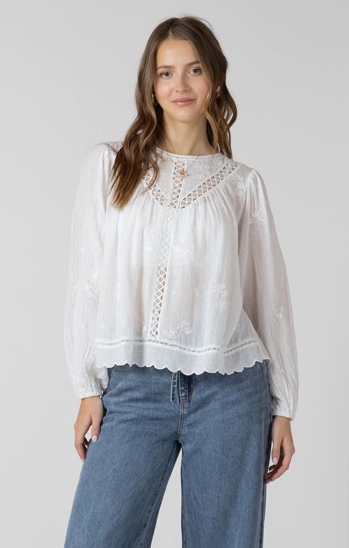 Chemisier brodé en crochet 3706