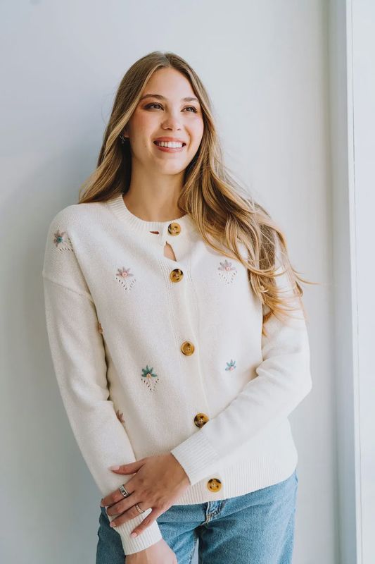 Cardigan MARTINE à col rond - fleur broderie 752