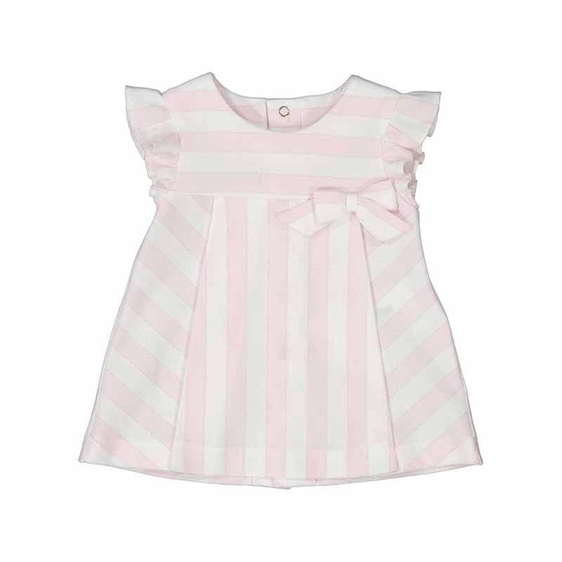 Robe lignée rose et blanc 1847