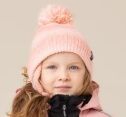 Tuque en tricot rose pâle 522