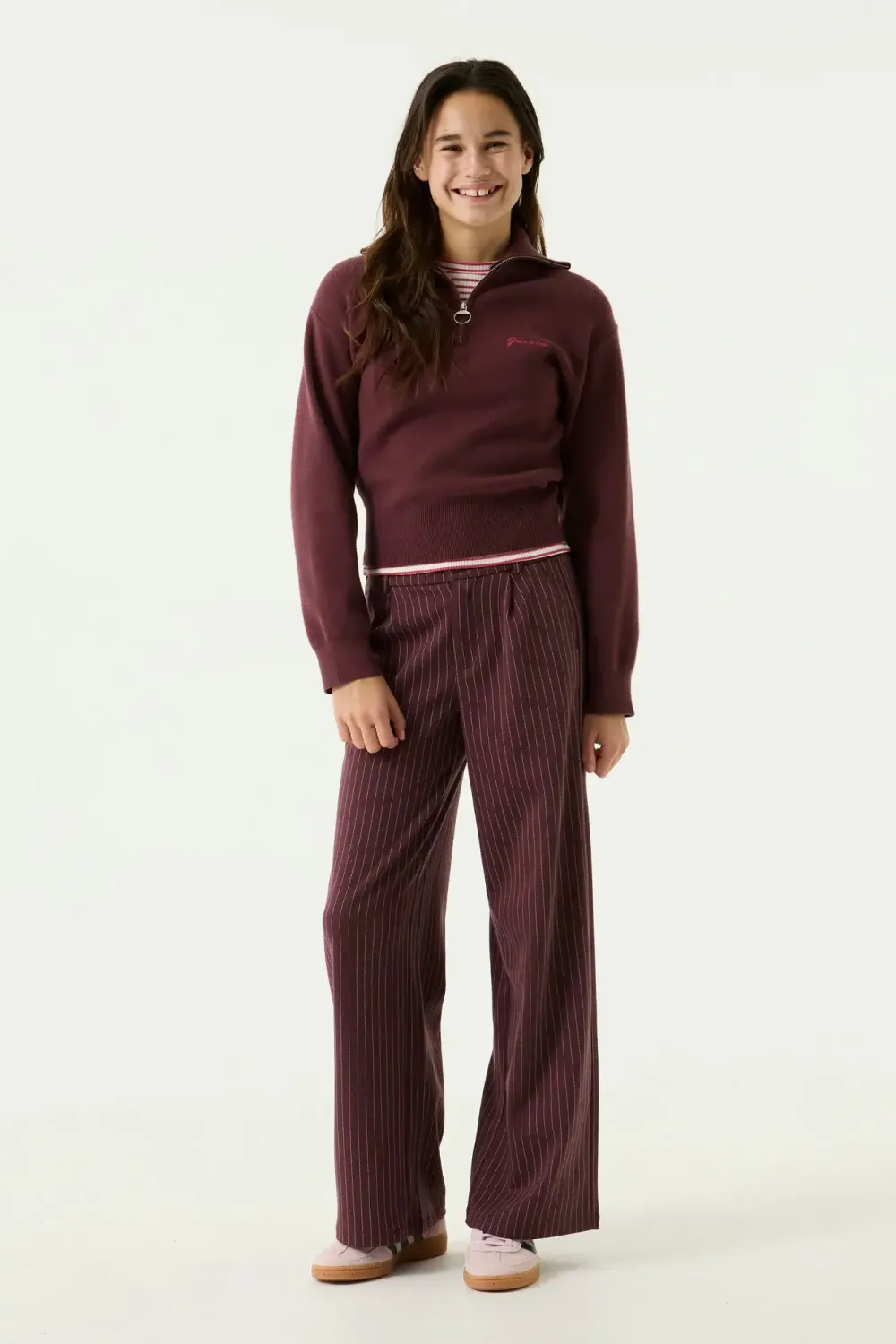 Pull black cherry 5822