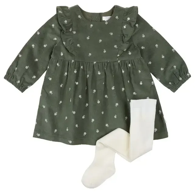 Robe verte avec fleurs E04B