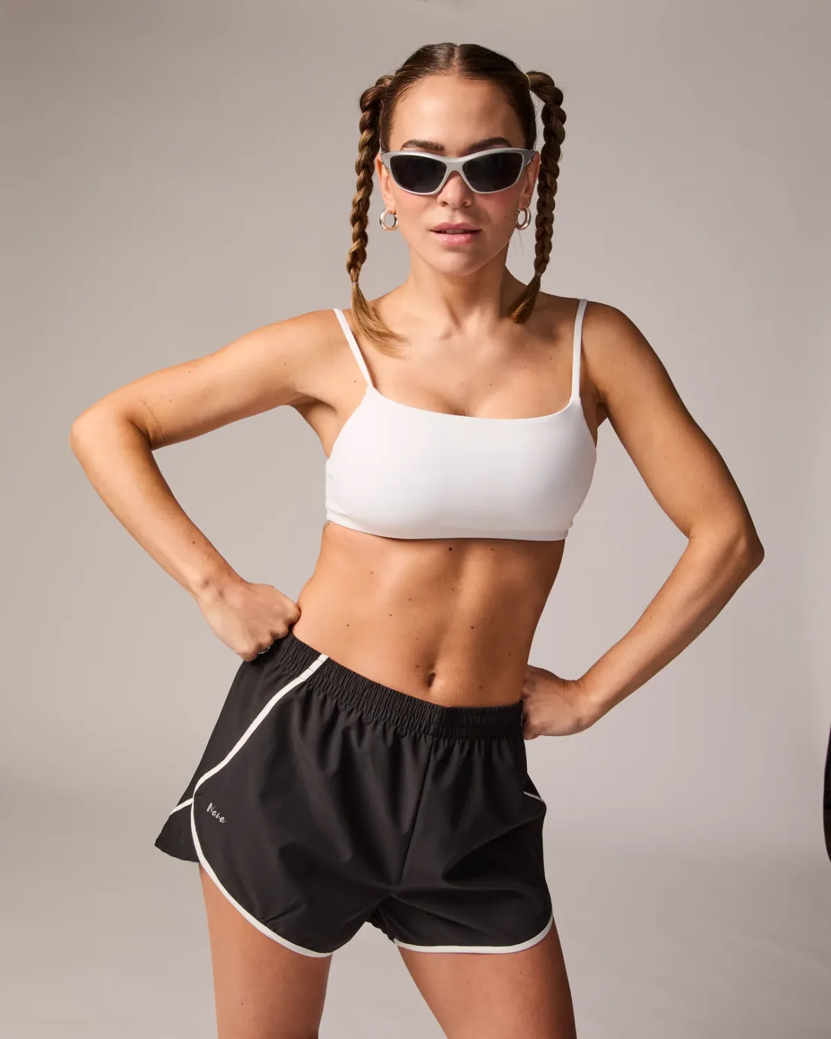 ALEXIS - SHORTS, BLACK