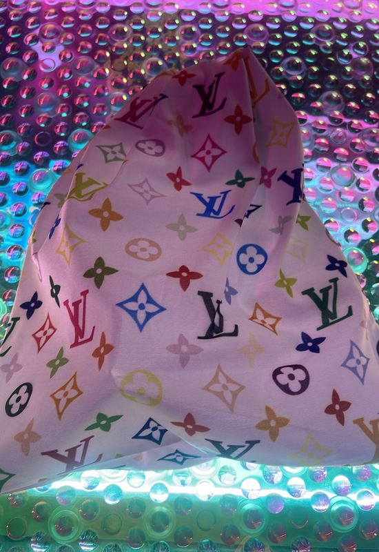 LV money bag