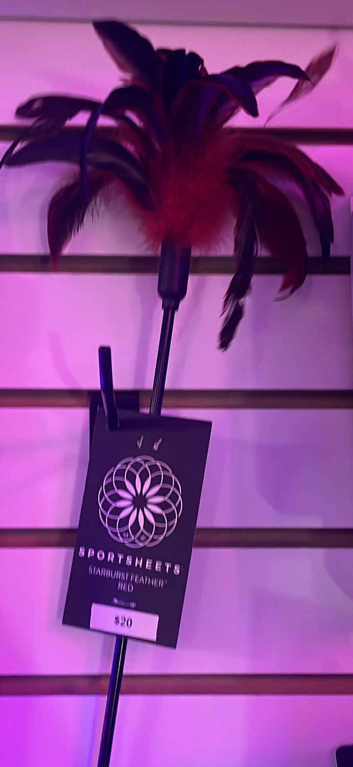 Starburst Feather Red