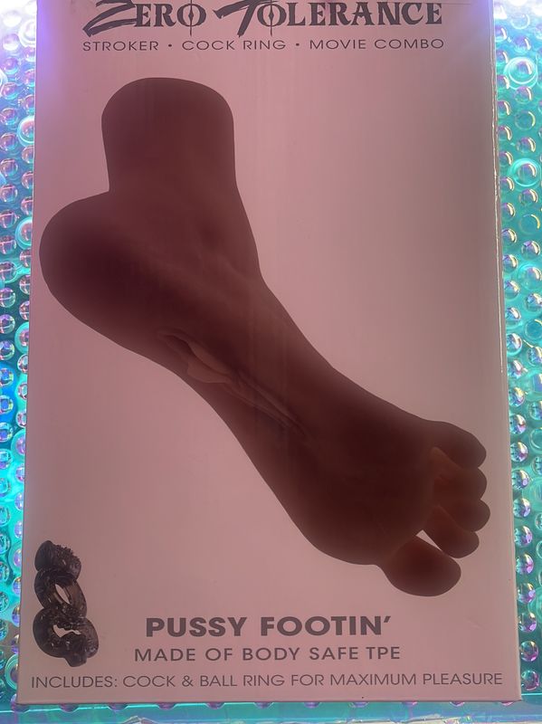 Pussy Footin "Dark"