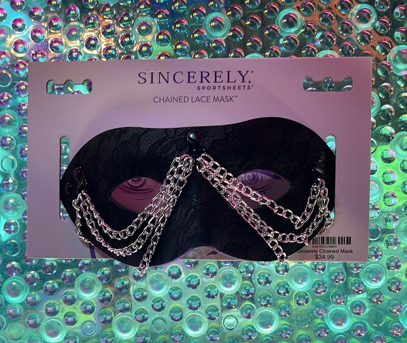 Sincerely Chained Mask