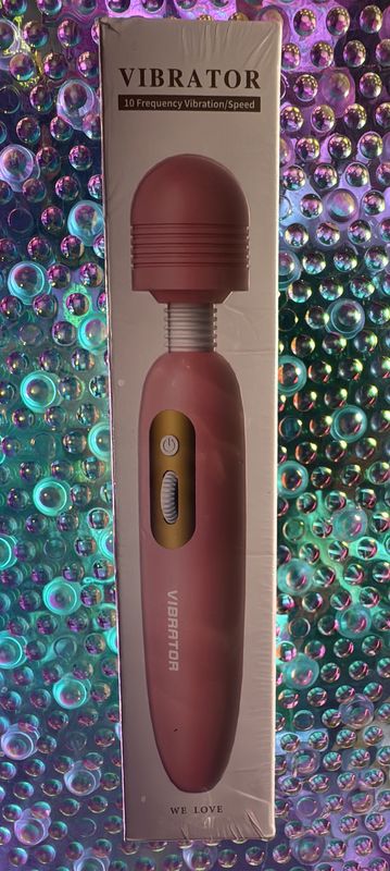 We Love 10 Speed Wand