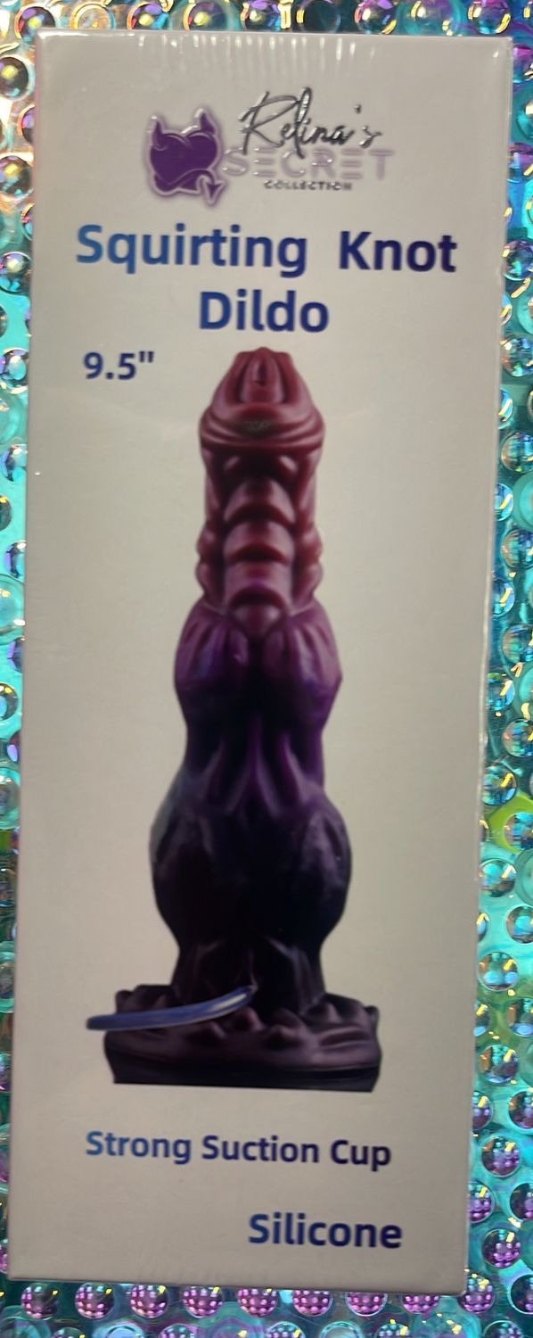 9.5&quot; Squirting Knot Dildo