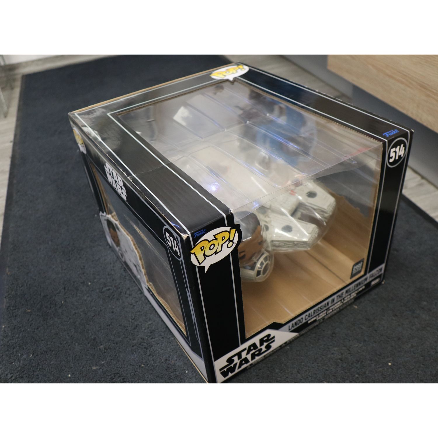 FUNKO POP! Star Wars  -  Lando Calrissian in the Millennium Falcon 514 - 2022 Galactic Convention  -  (##)