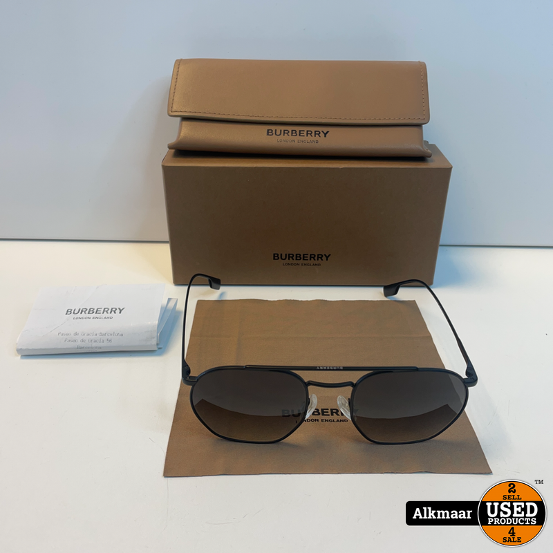 Burberry B 3126 Zonnebril | Compleet in doos