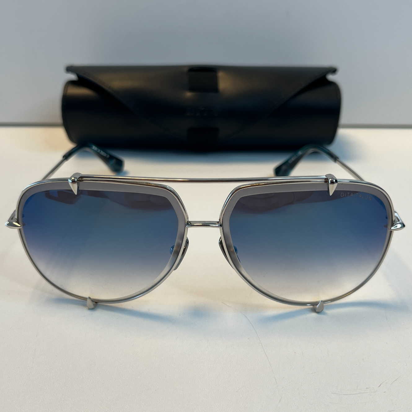 Dita Talon 23007-E-SLV-62 Titanium Zonnebril | Met koker | Nette Staat