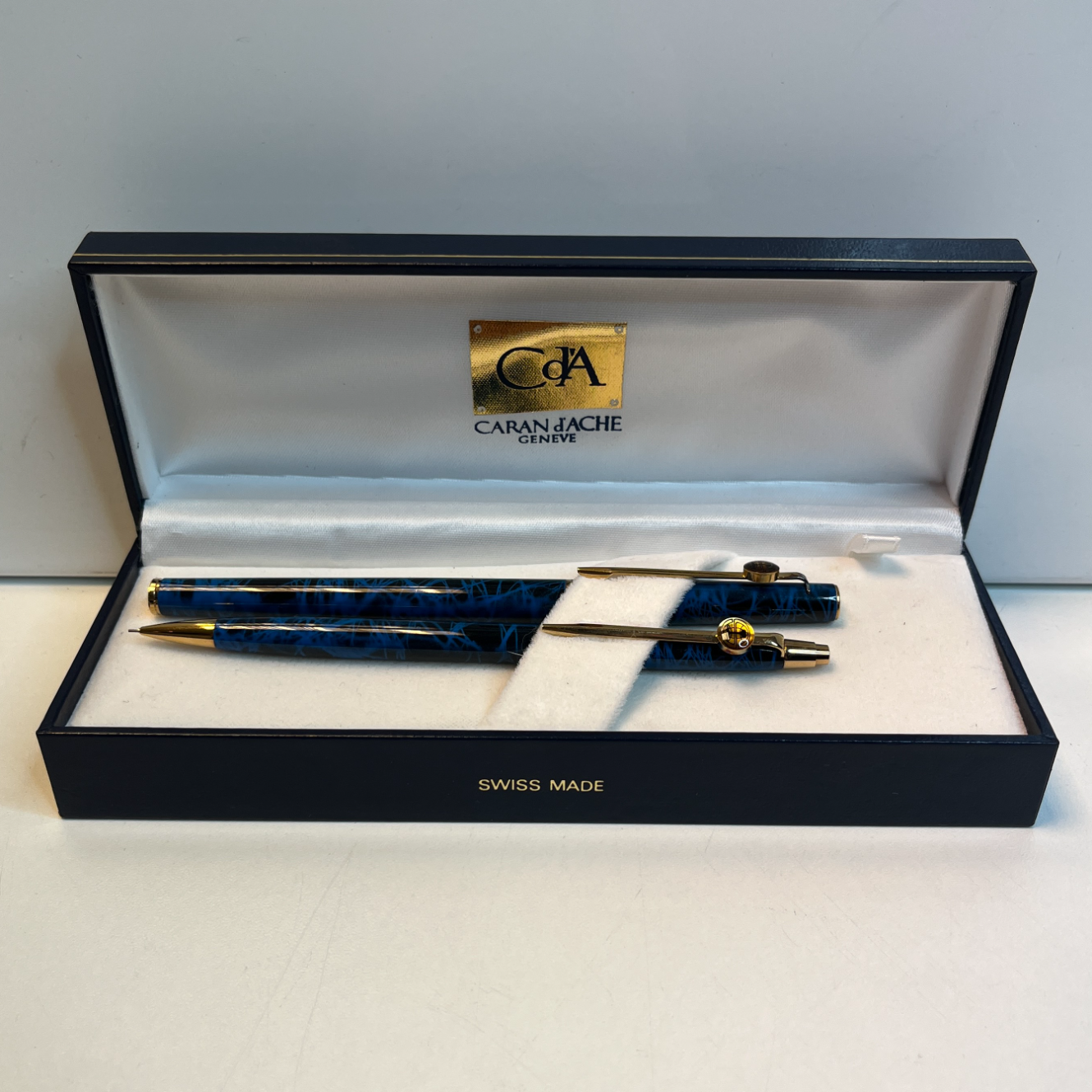 Caran D&#39;Ache Madison Geneve Vulpen + Vulpotlood | Met doosje