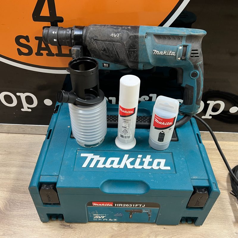 Makita HR2631FT 230V Boorhamer | In M-box