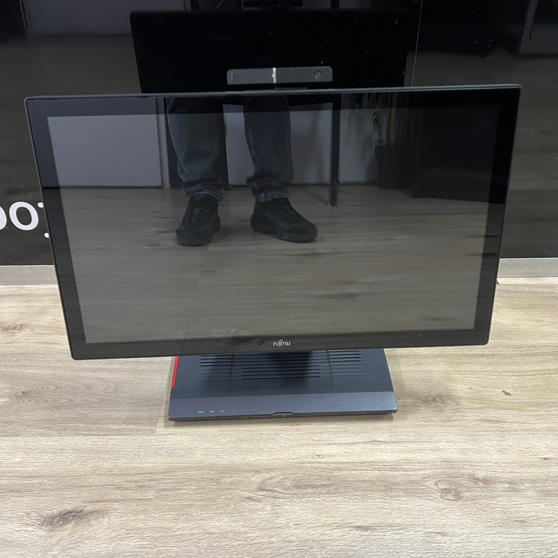 Fujitsu Esprimo X913-T All in one PC | i5 | 4GB | 240GB SSD | Nette Staat