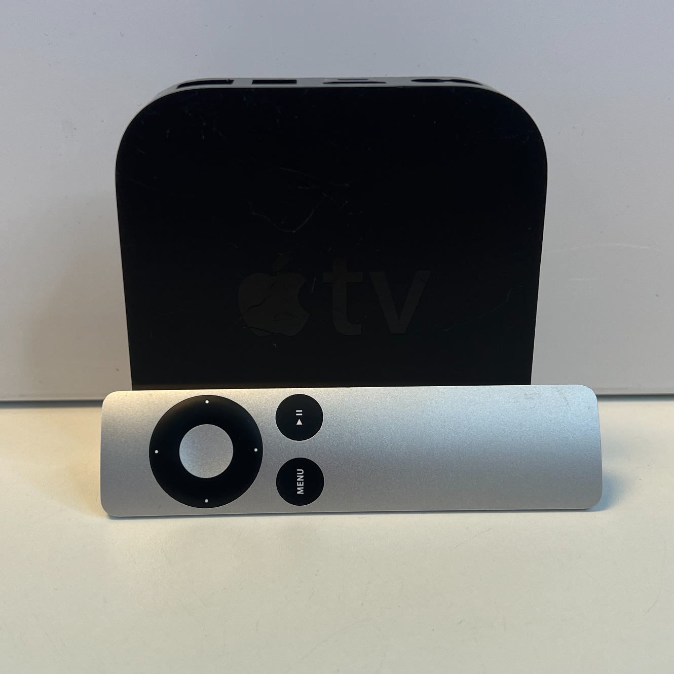 Apple TV 3e Gen + afstandsbediening | MC572NF/A | Nette staat
