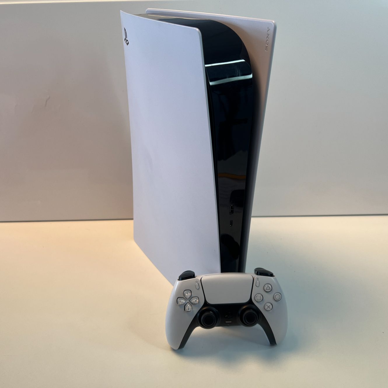 Sony Playstation 5 Digital Edition + Controller | Nette staat