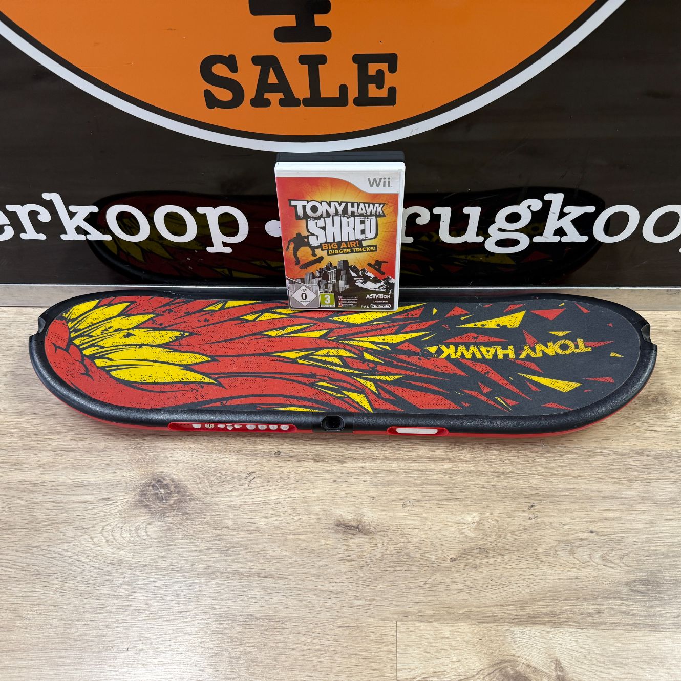 Tony Hawk Skateboard + Tony Hawk Shred Big Air Game