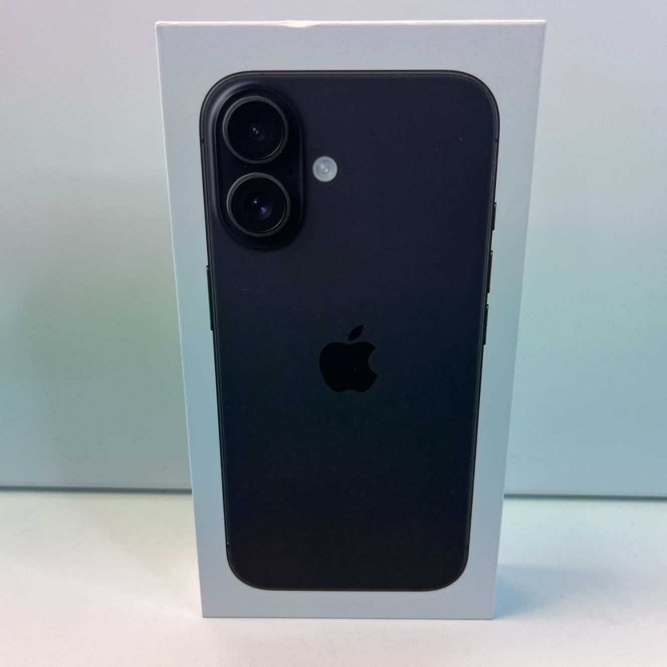Apple iPhone 16 128GB Zwart | NIEUW in doos!
