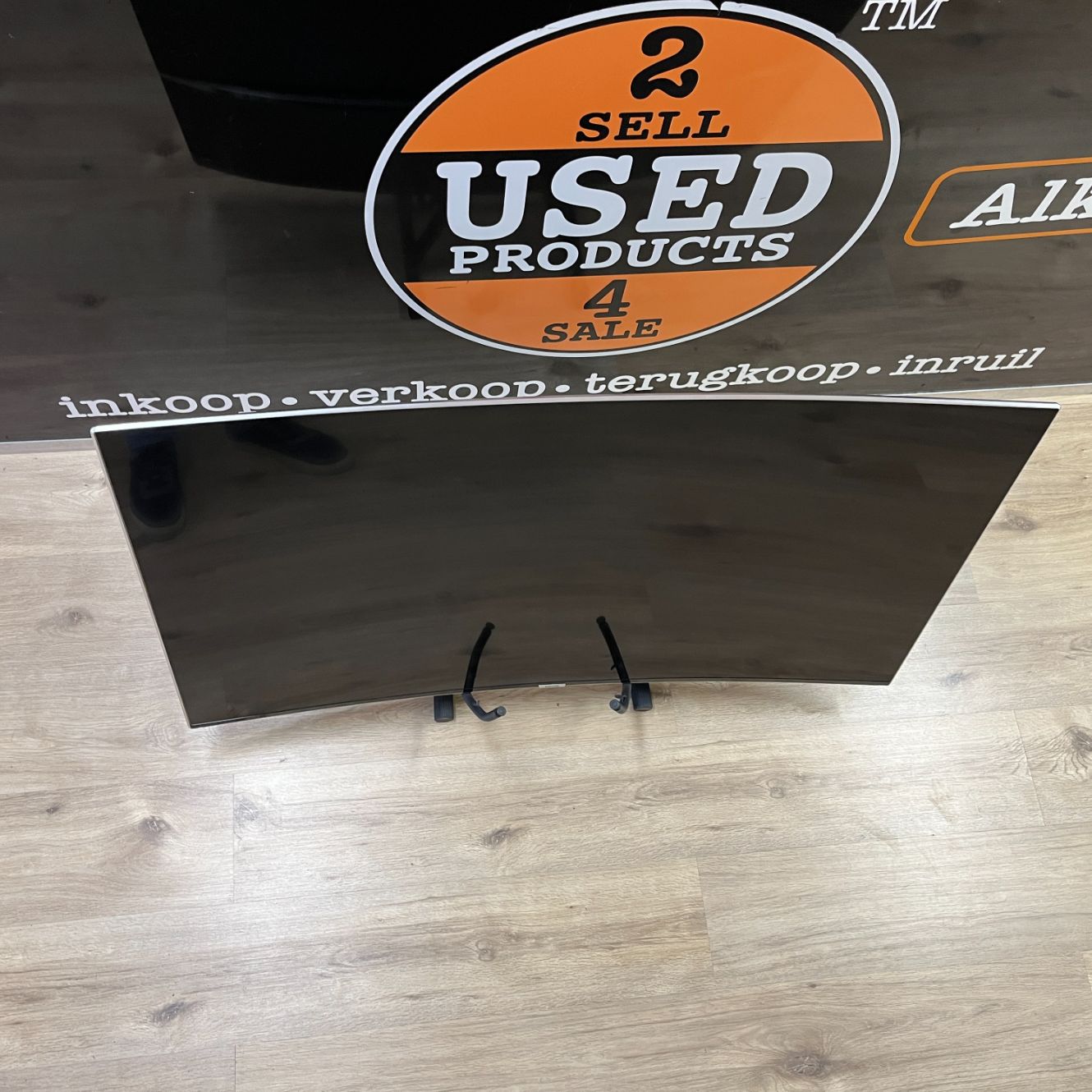 Samsung UE49MU9000 49 Inch Curved 4K Smart TV + af | Zonder poot