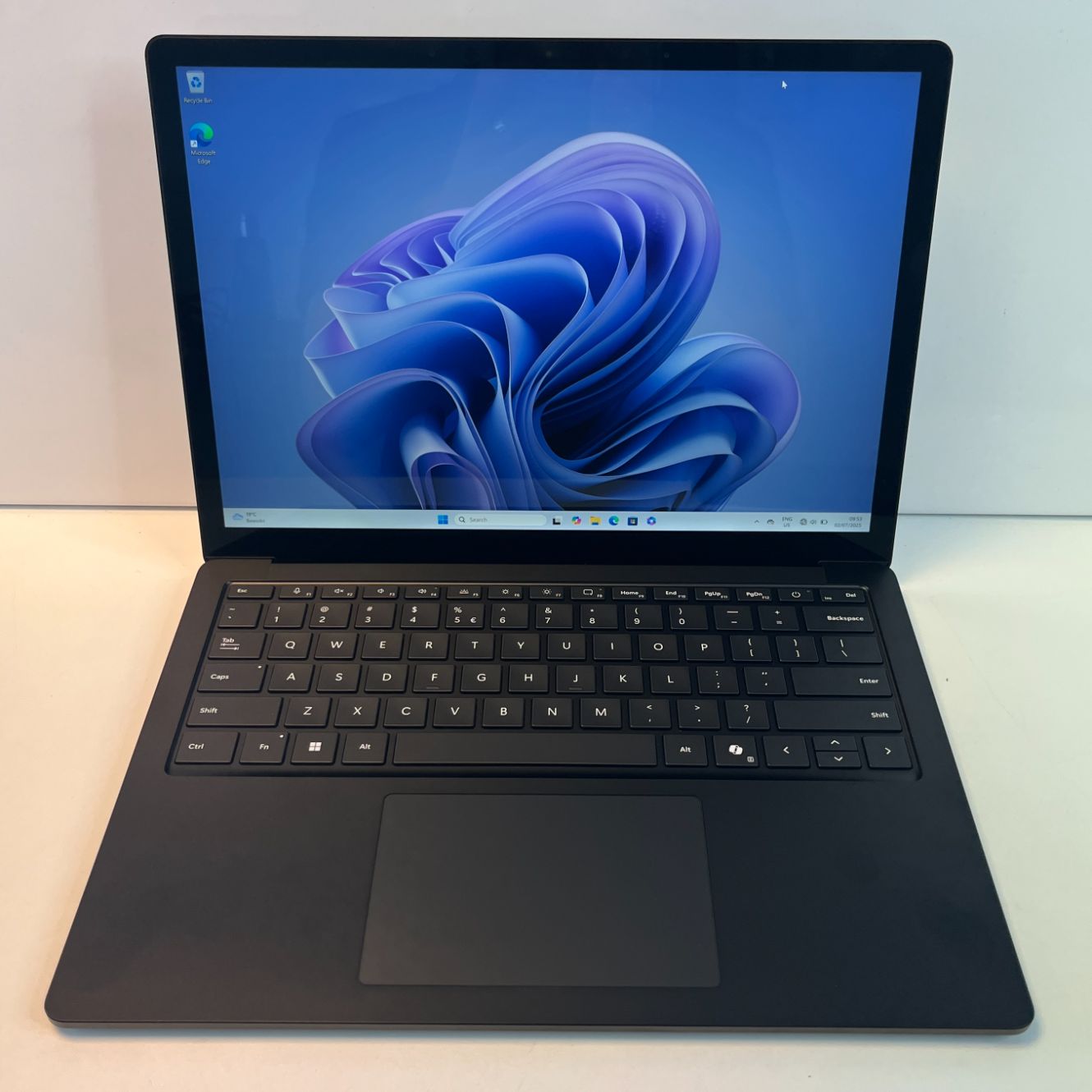 Microsoft Surface Laptop 4 | AMD Ryzen 7 | 16GB | 512GB | Nette staat