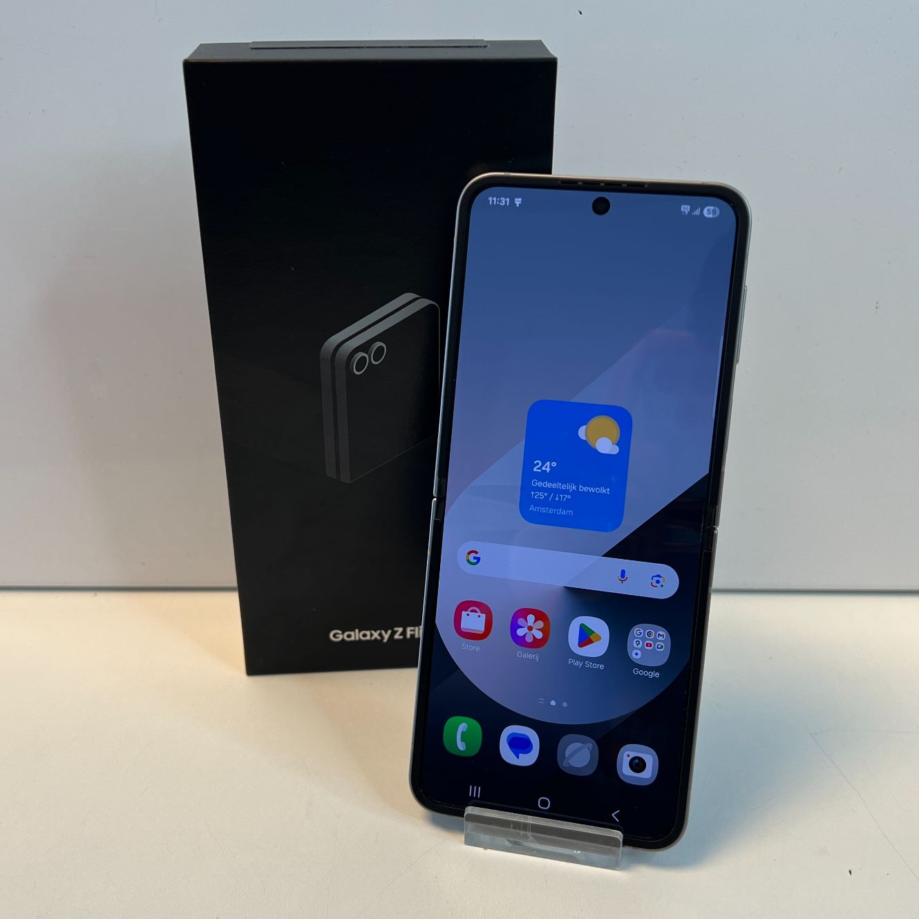 Samsung Galaxy Flip 6 256GB Silver Shadow | Nieuwstaat
