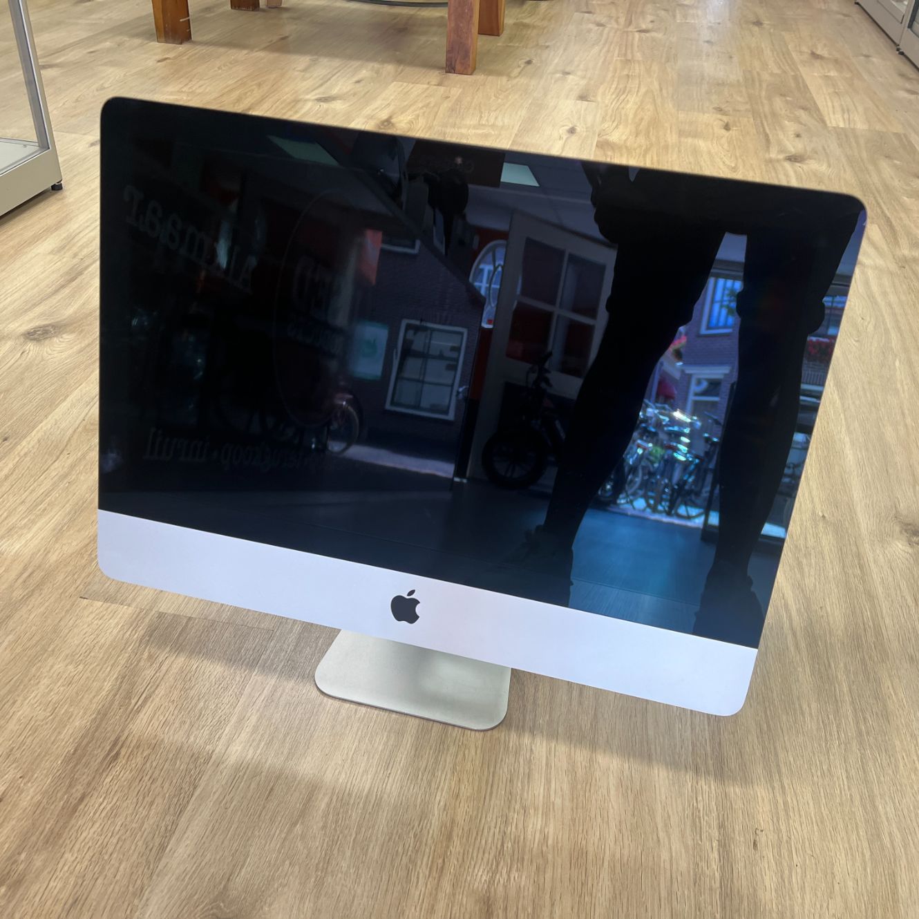 Apple iMac 21.5 Inch 2013 | i5 | Nette staat