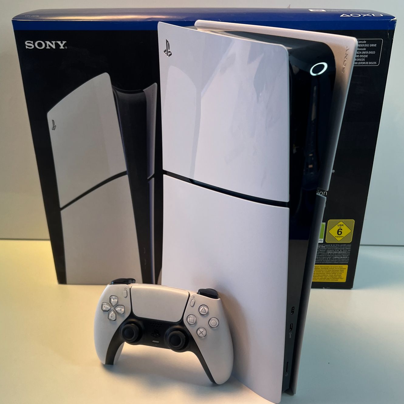 Sony Playstation 5 Slim Digital 1TB Wit + Controller | Nieuwstaat!