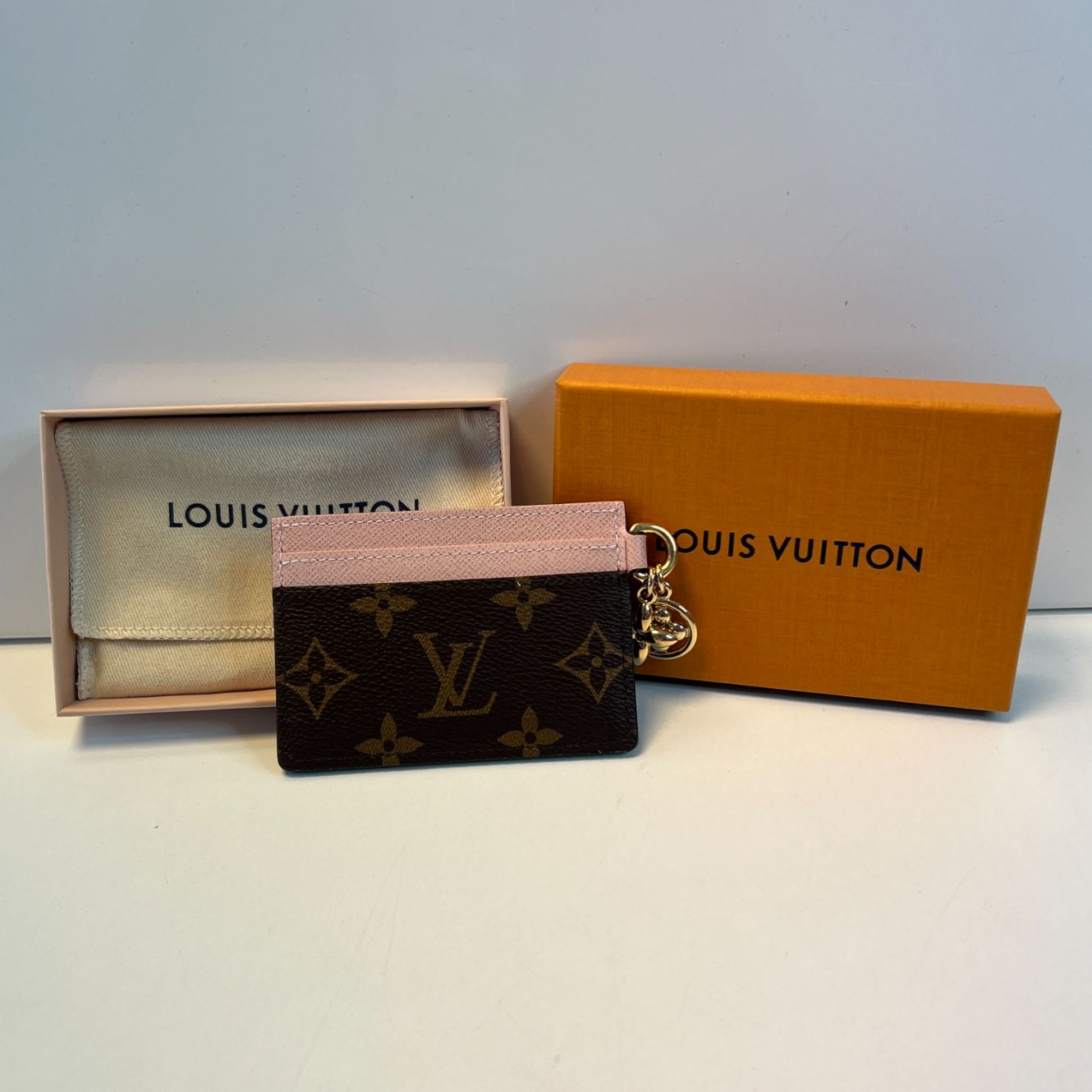 Louis Vuitton LV Charms Card Holder | Ongebruikte staat! | Nieuwstaat