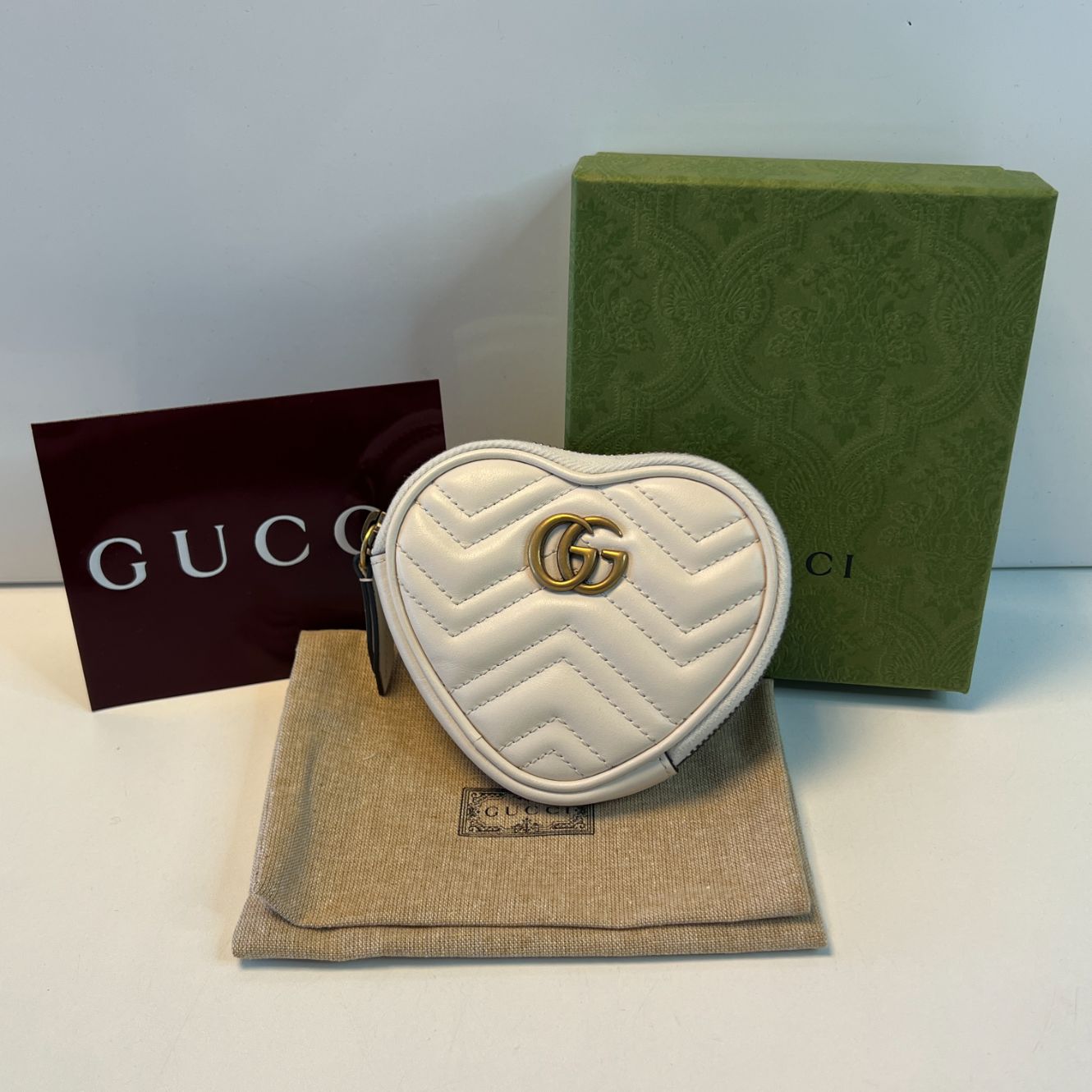 GG Marmont heart-shaped Coin Purse Wit | Portemonnee | Ongebruikte staat!
