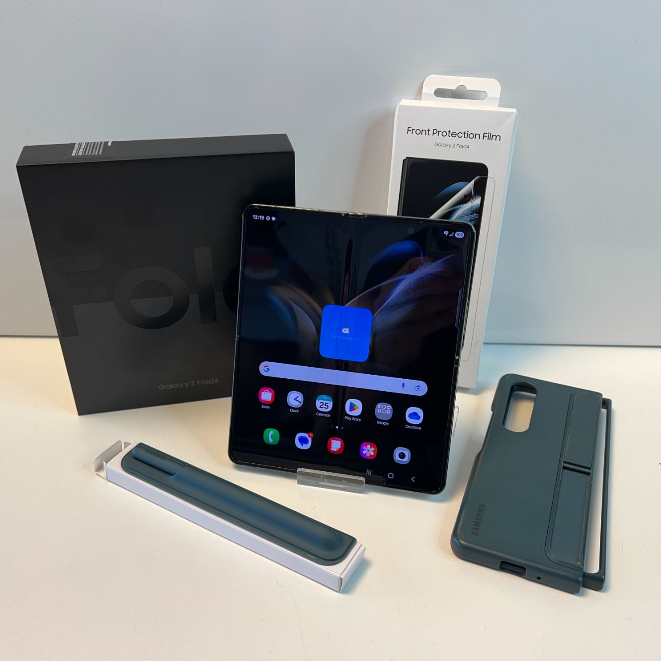 Samsung Galaxy Z Fold4 512GB Graygreen | In zeer nette staat!