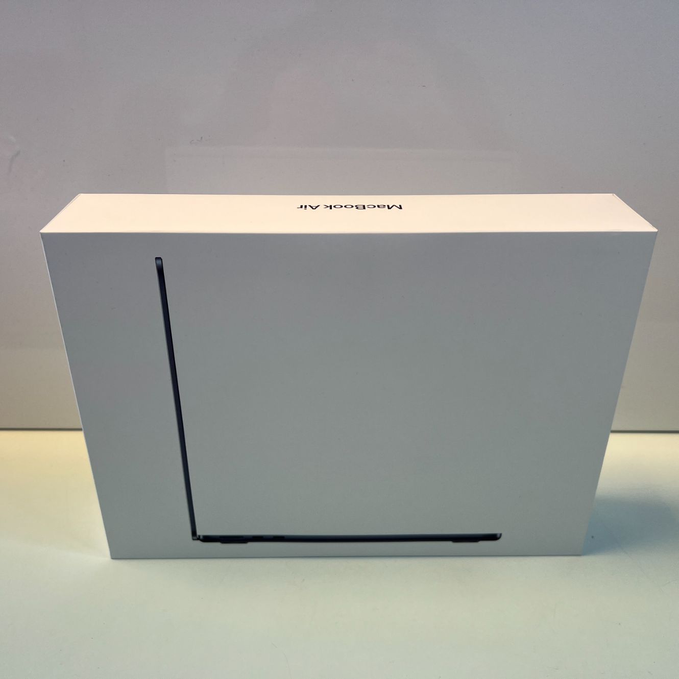 Apple Macbook Air 13,6 2025 | M4 | 16GB | 512GB | Midnight | NIEUW uit doos