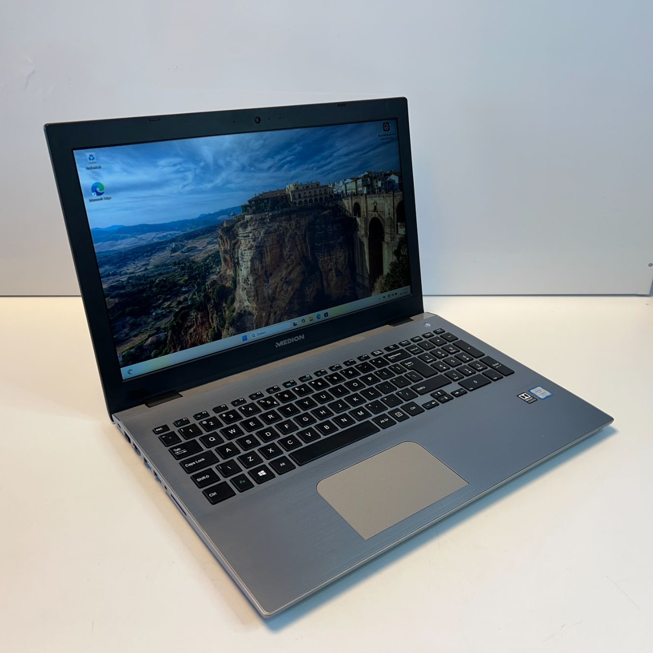 Medion Akoya S6425 15,6 Inch laptop | i3 8e Gen | 8GB | 256GB | Nette Staat