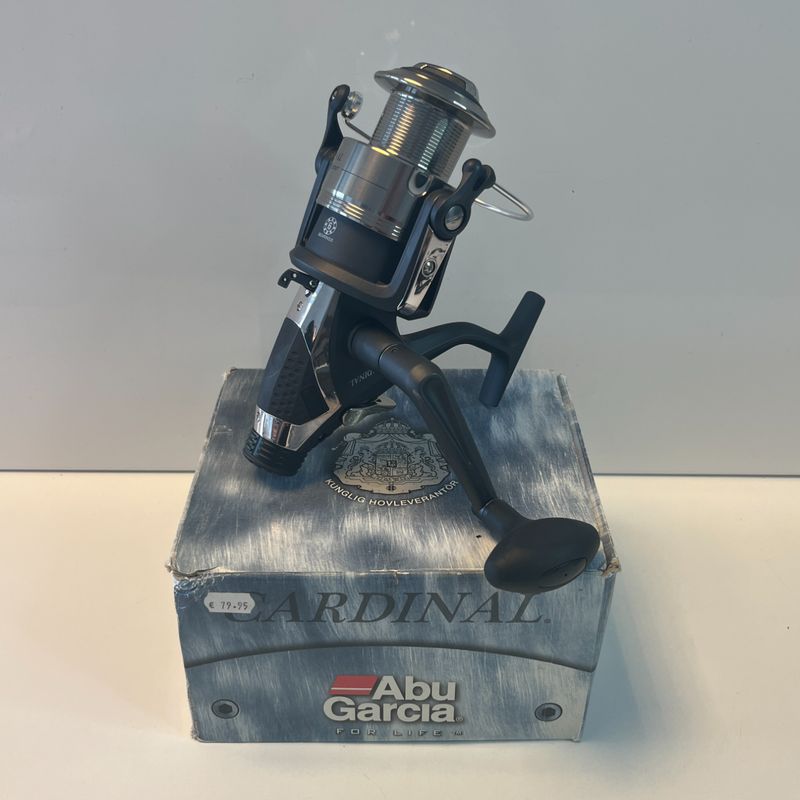 Abu Garcia Cardinal C407i Free Runner Vismolen | Compleet in doos