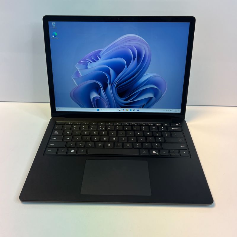 Microsoft Surface Laptop 6 Zwart | 16GB | 512 GB | Ultra 7 | Nette staat
