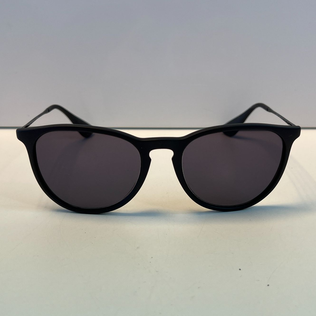 Ray-Ban ERIKA RB4171 Zonnebril | Nette Staat